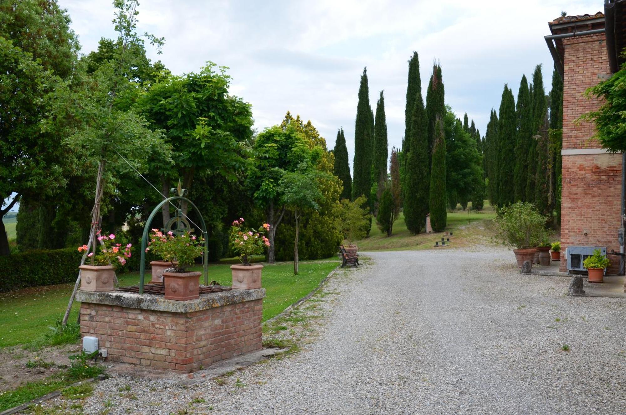 מונטרוני ד'ארביה Agriturismo Sant'Alfredo מראה חיצוני תמונה