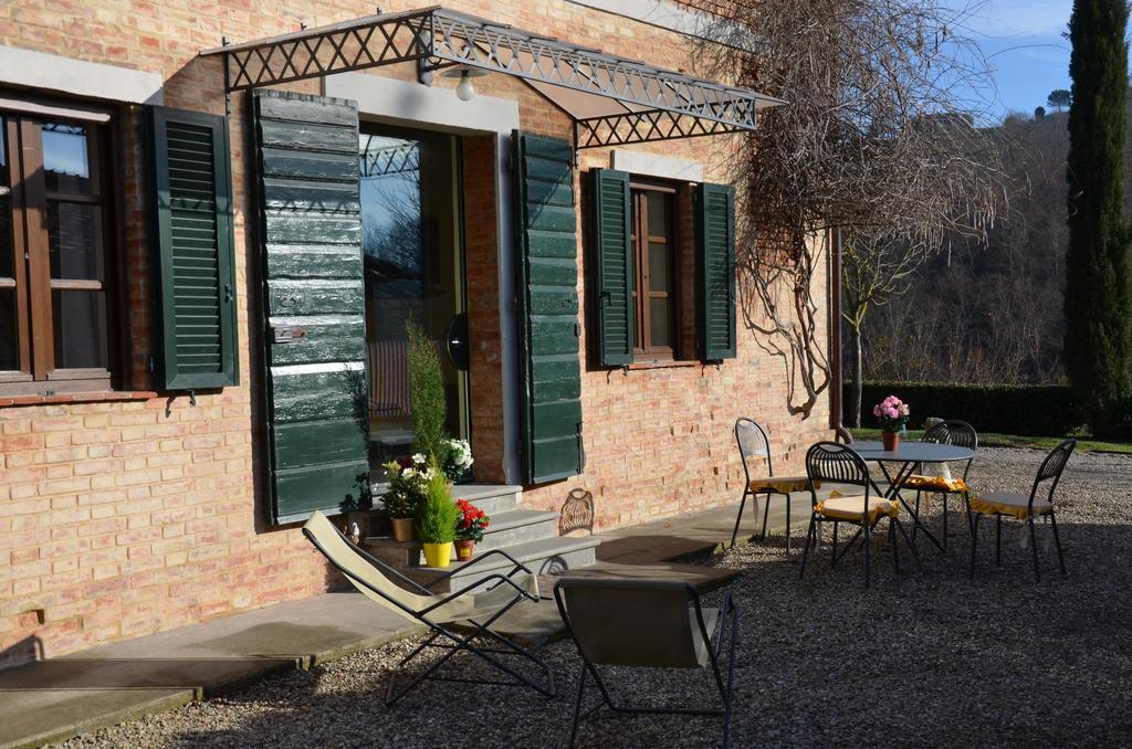 מונטרוני ד'ארביה Agriturismo Sant'Alfredo מראה חיצוני תמונה