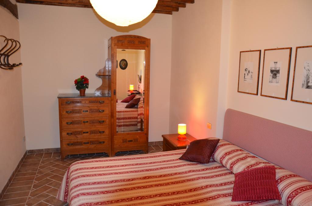 מונטרוני ד'ארביה Agriturismo Sant'Alfredo מראה חיצוני תמונה