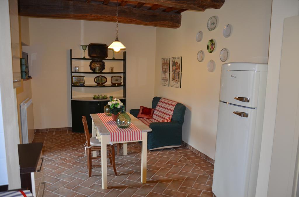 מונטרוני ד'ארביה Agriturismo Sant'Alfredo מראה חיצוני תמונה