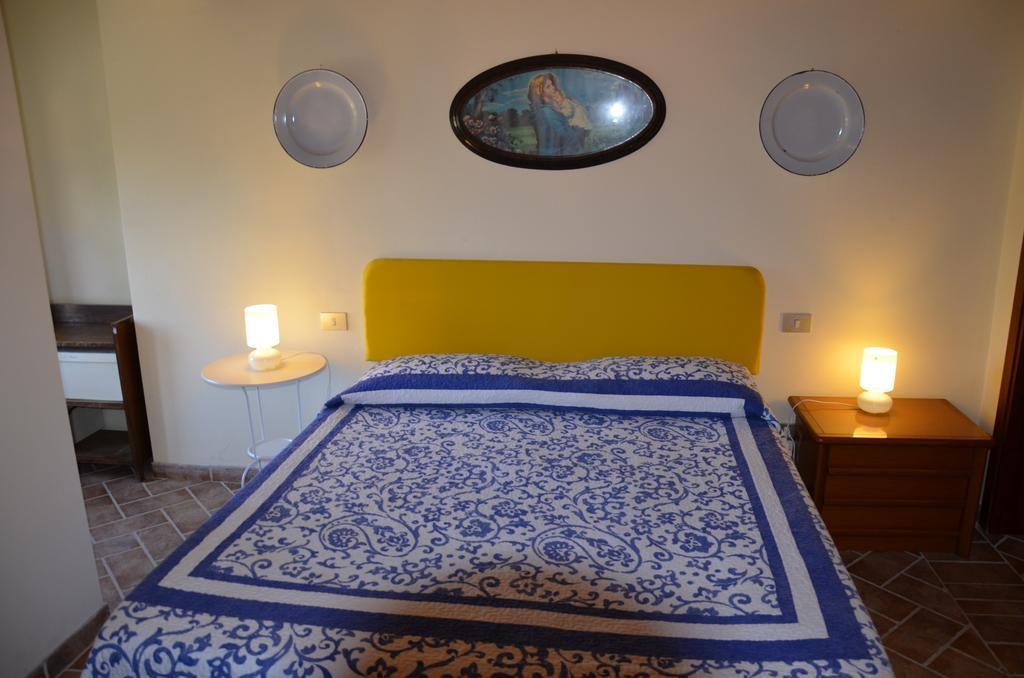 מונטרוני ד'ארביה Agriturismo Sant'Alfredo מראה חיצוני תמונה