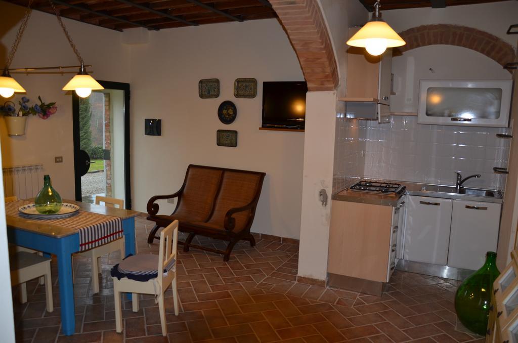 מונטרוני ד'ארביה Agriturismo Sant'Alfredo מראה חיצוני תמונה